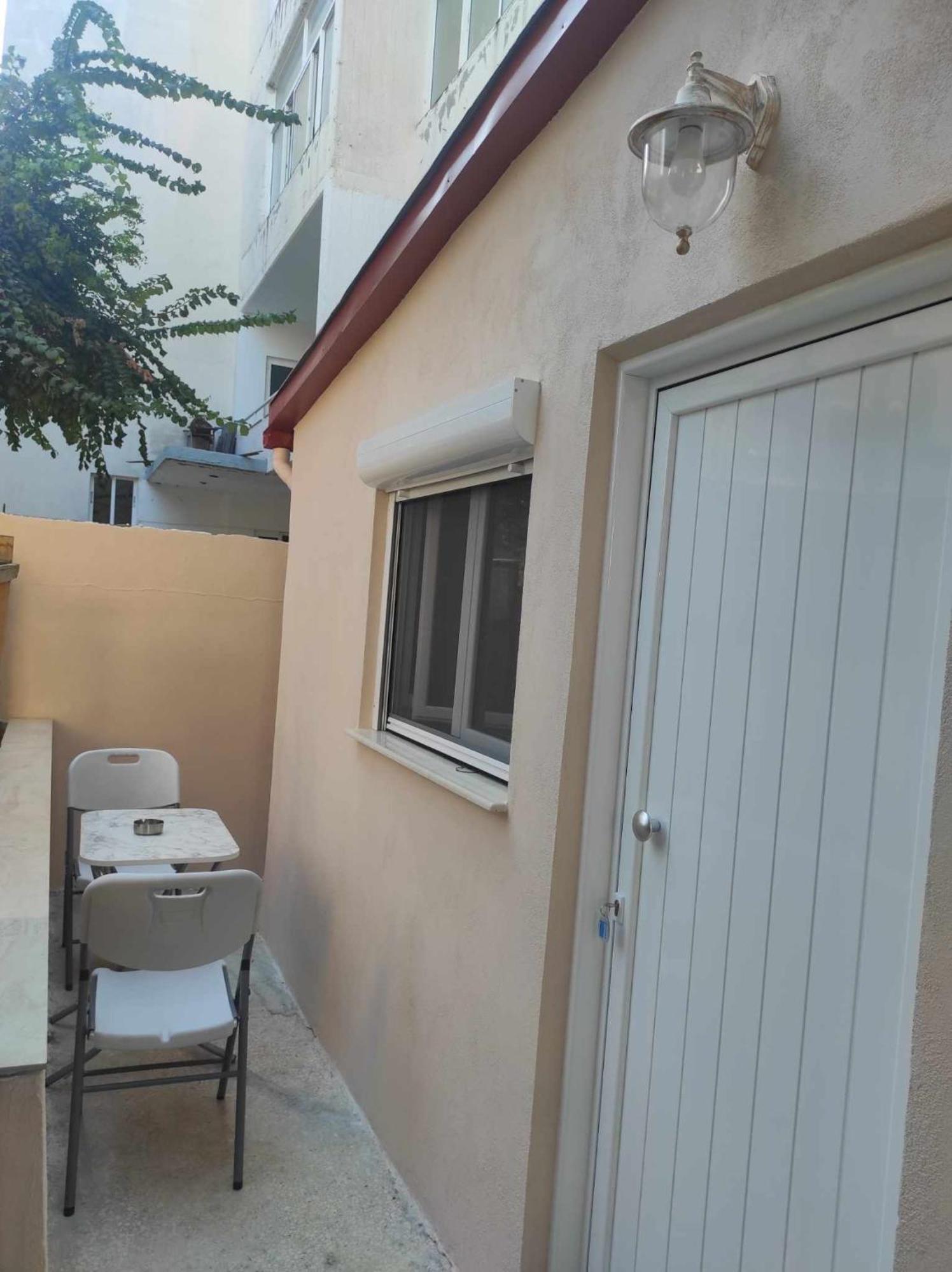 Light Blue Paralia Apartments 외부 사진