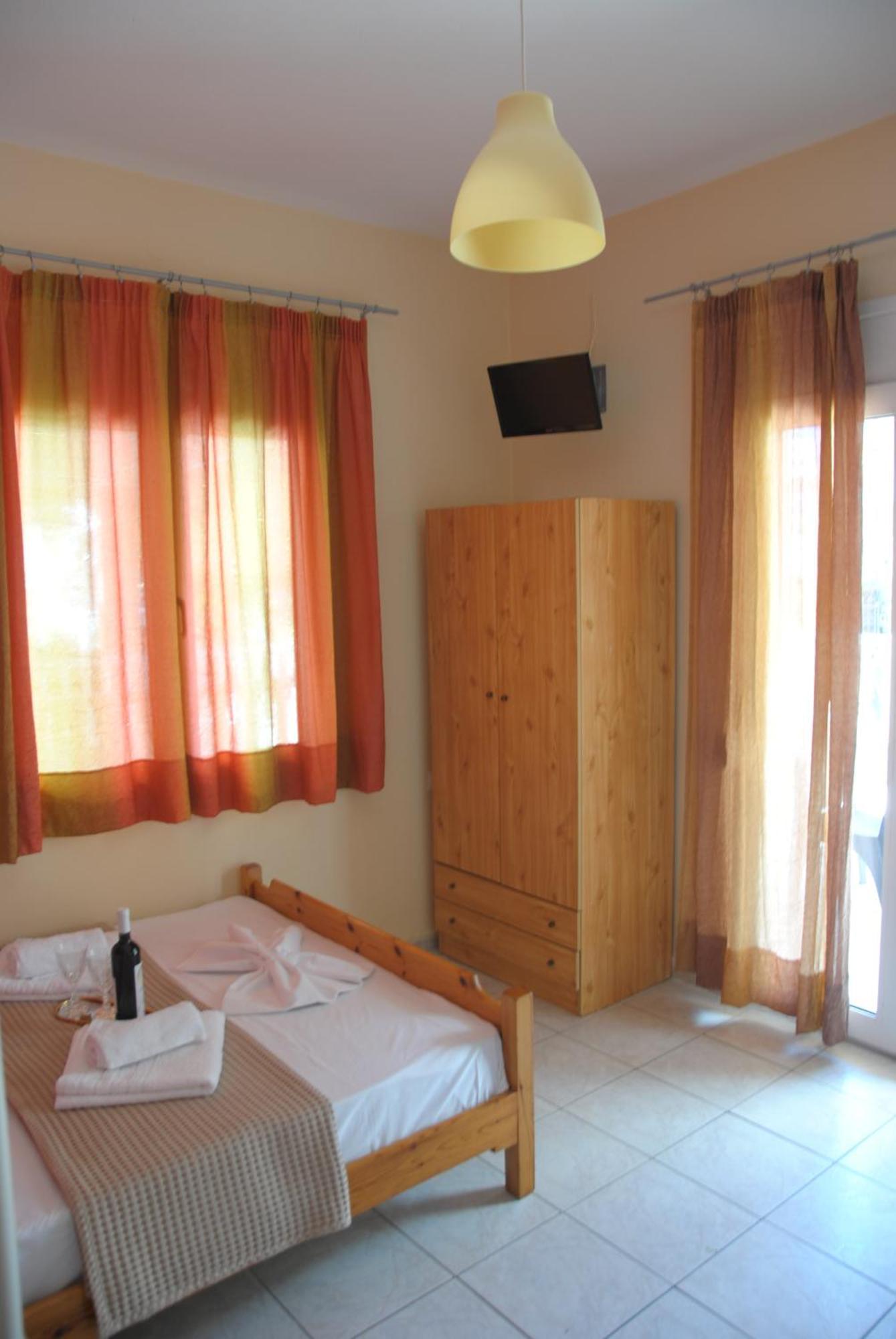 Light Blue Paralia Apartments 외부 사진