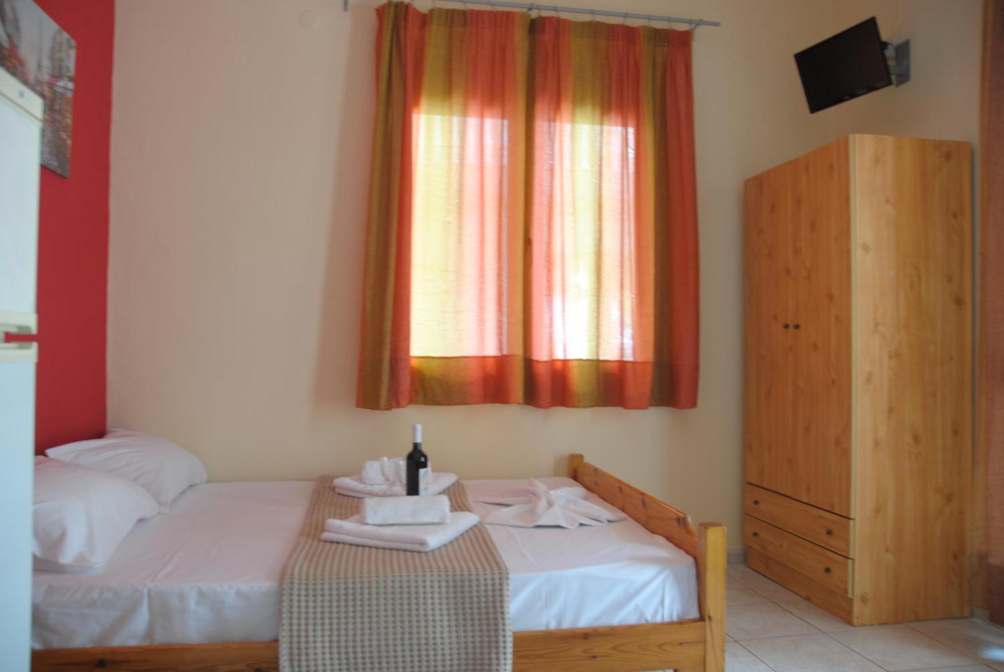 Light Blue Paralia Apartments 외부 사진